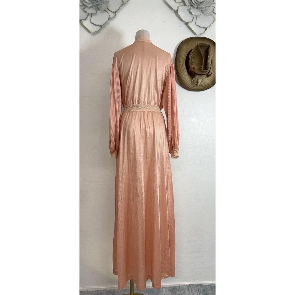 Vtg 70s Miss Elaine Pink Liquid Satin Plisse Maxi Wrap Robe Peignoir Lace Sz L